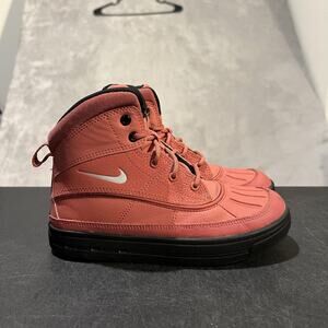 Nike ACG Boots Youth Size 2Y Orange Black Woodside 2 High Duck Boot 524873-800